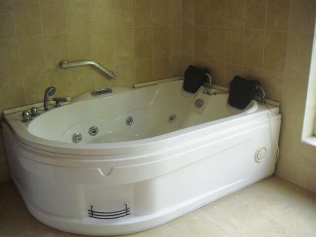 Гостевой дом Guest House Caucasus Кутаиси-15